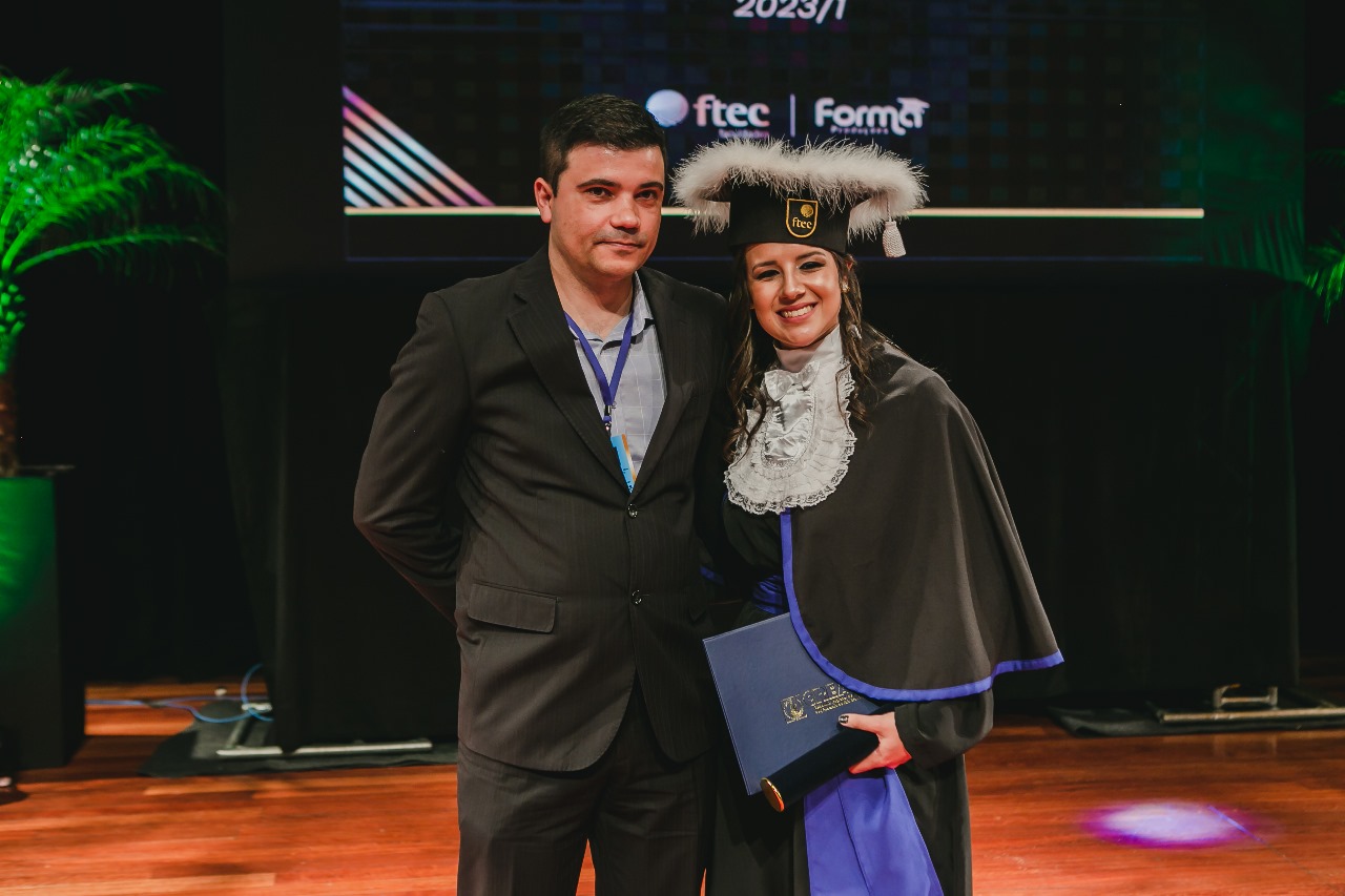 Engenheira Civil Jaqueline Fernandes Zimmermann